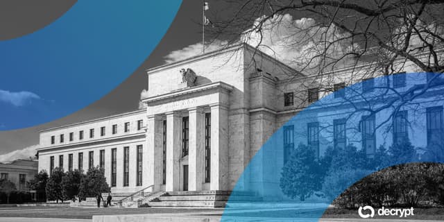افت قیمت بیتکوین پس از اعلام فدرال رزرو مبنی بر «تضمین ثبات قیمتی» تحت هدایت کوین وارش